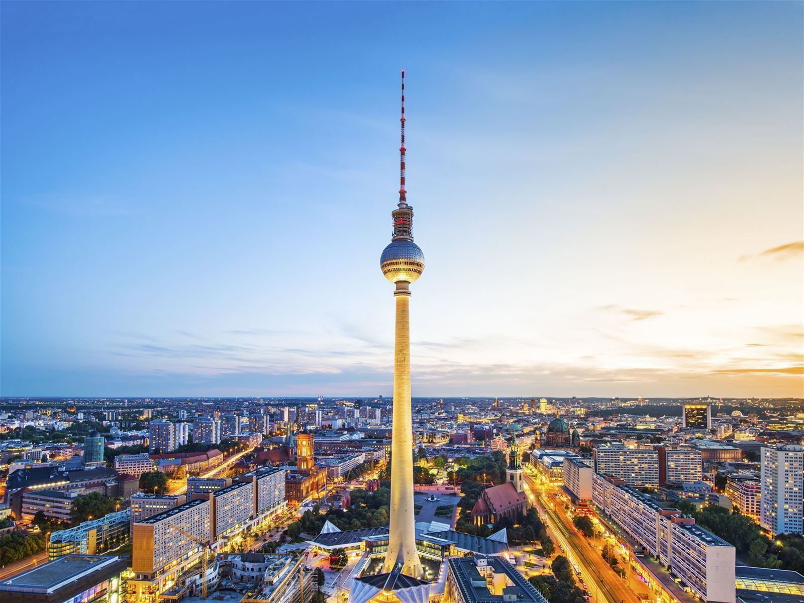 Fernsehturm bei Nacht