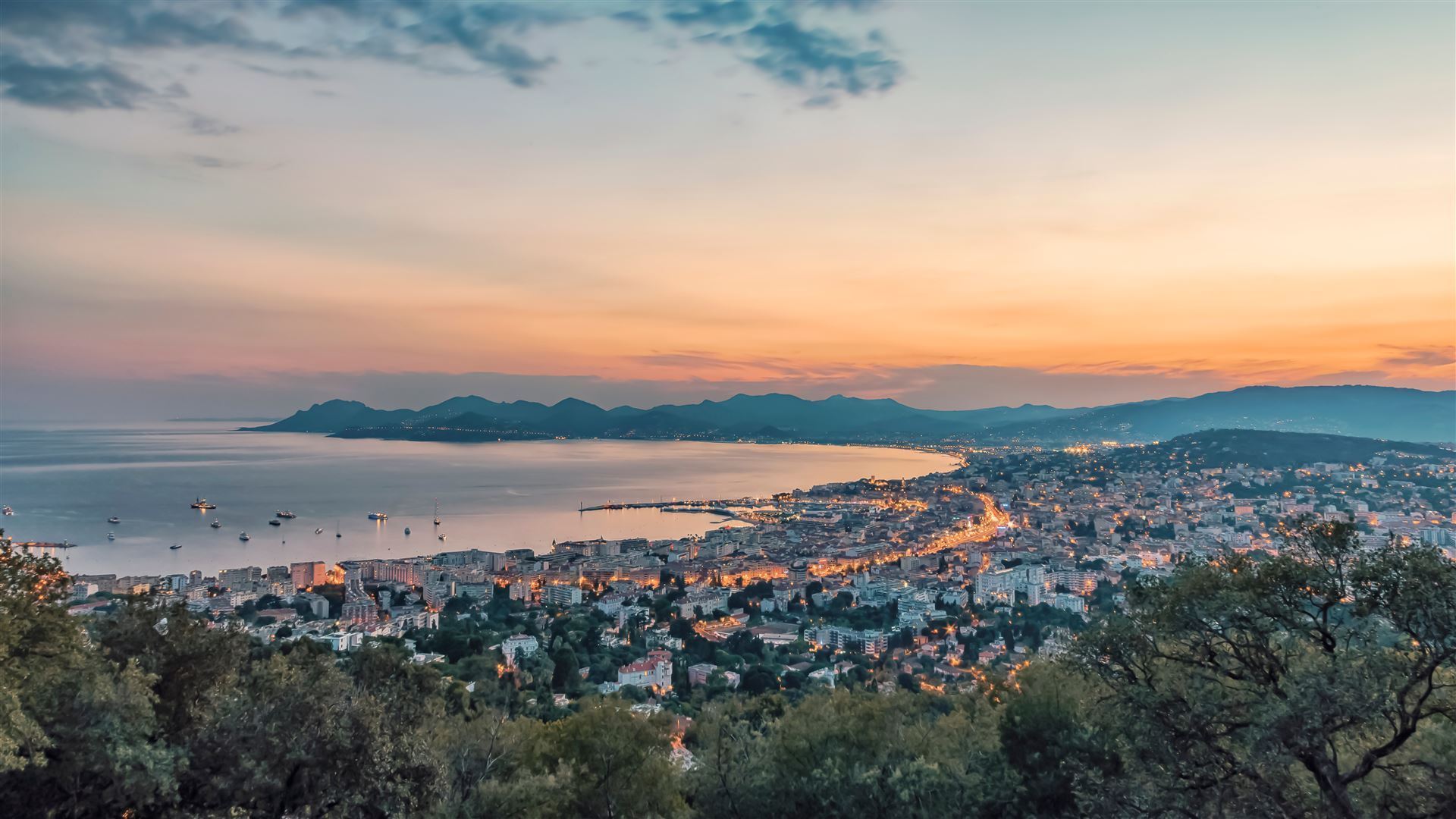 Sonnenuntergang über Cannes