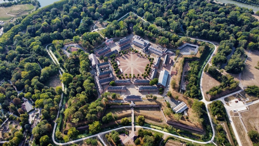 Fotodrohne Lille Zitadelle, Zitadelle von Lille Frankreich Europa