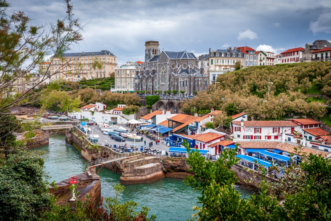 Blick auf die Stadtmitte von Biarritz