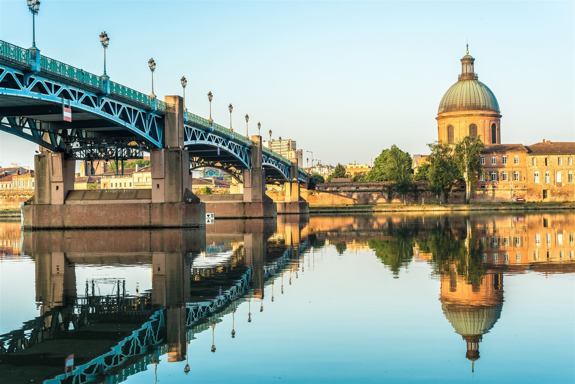 The Saint Pierre bridge