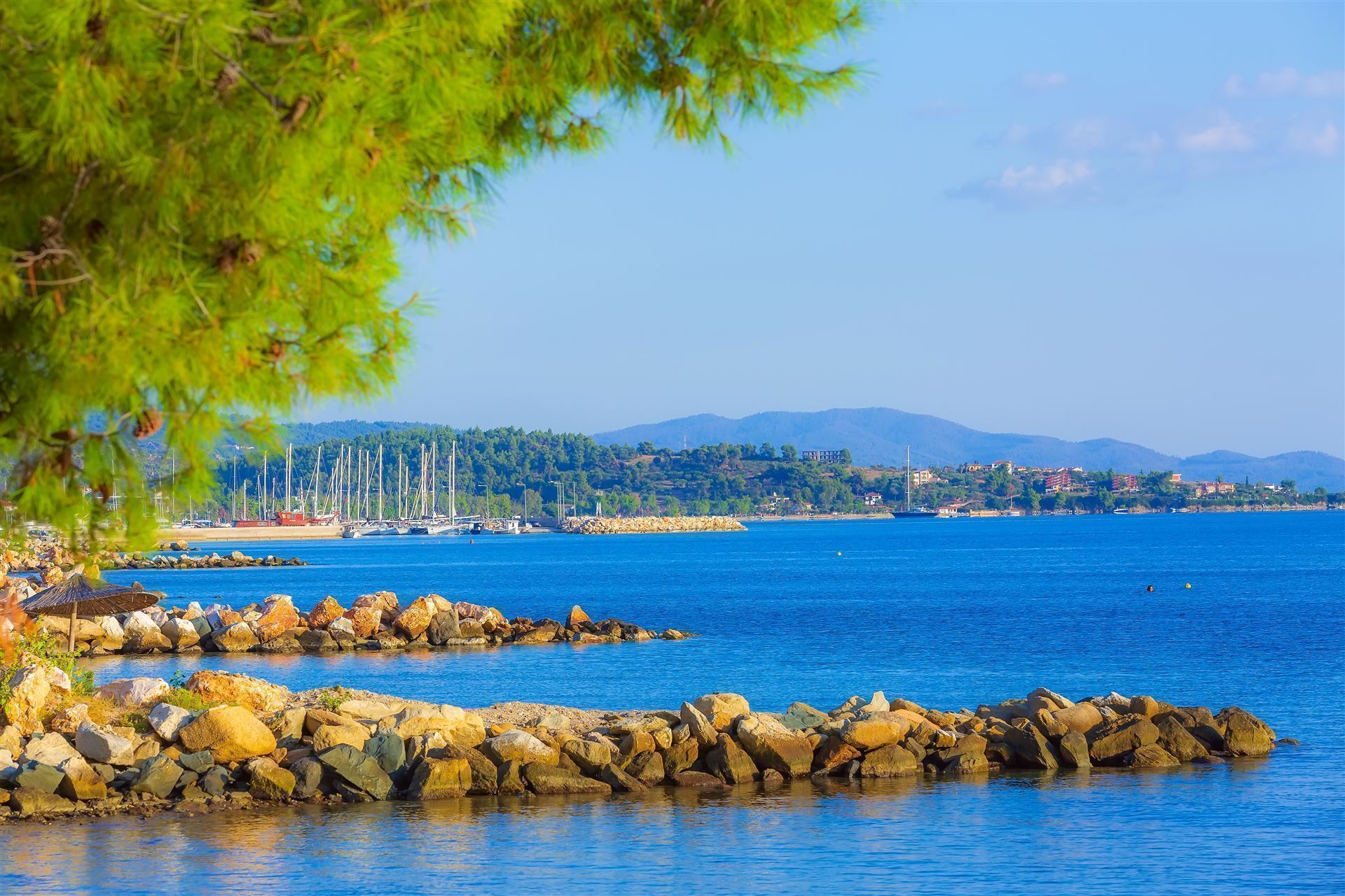 Griechenland Chalkidiki Halbinsel Sithoni Hafen Nikiti