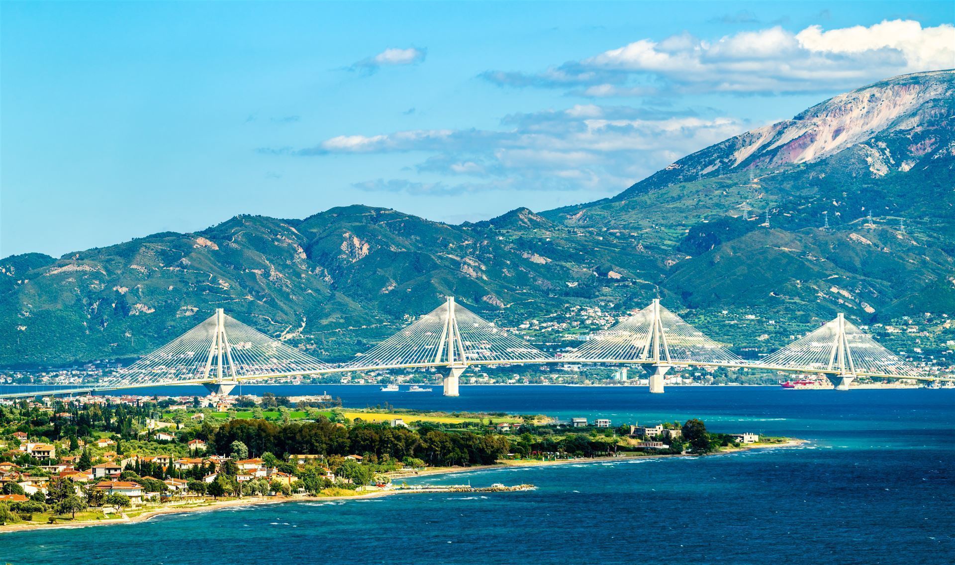 Halbinsel Peleponnes Patras Brücke über den Golf von Korinth