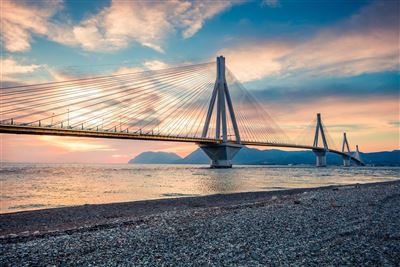 Halbinsel Peleponnes Patras Brücke über den Golf von Korinth