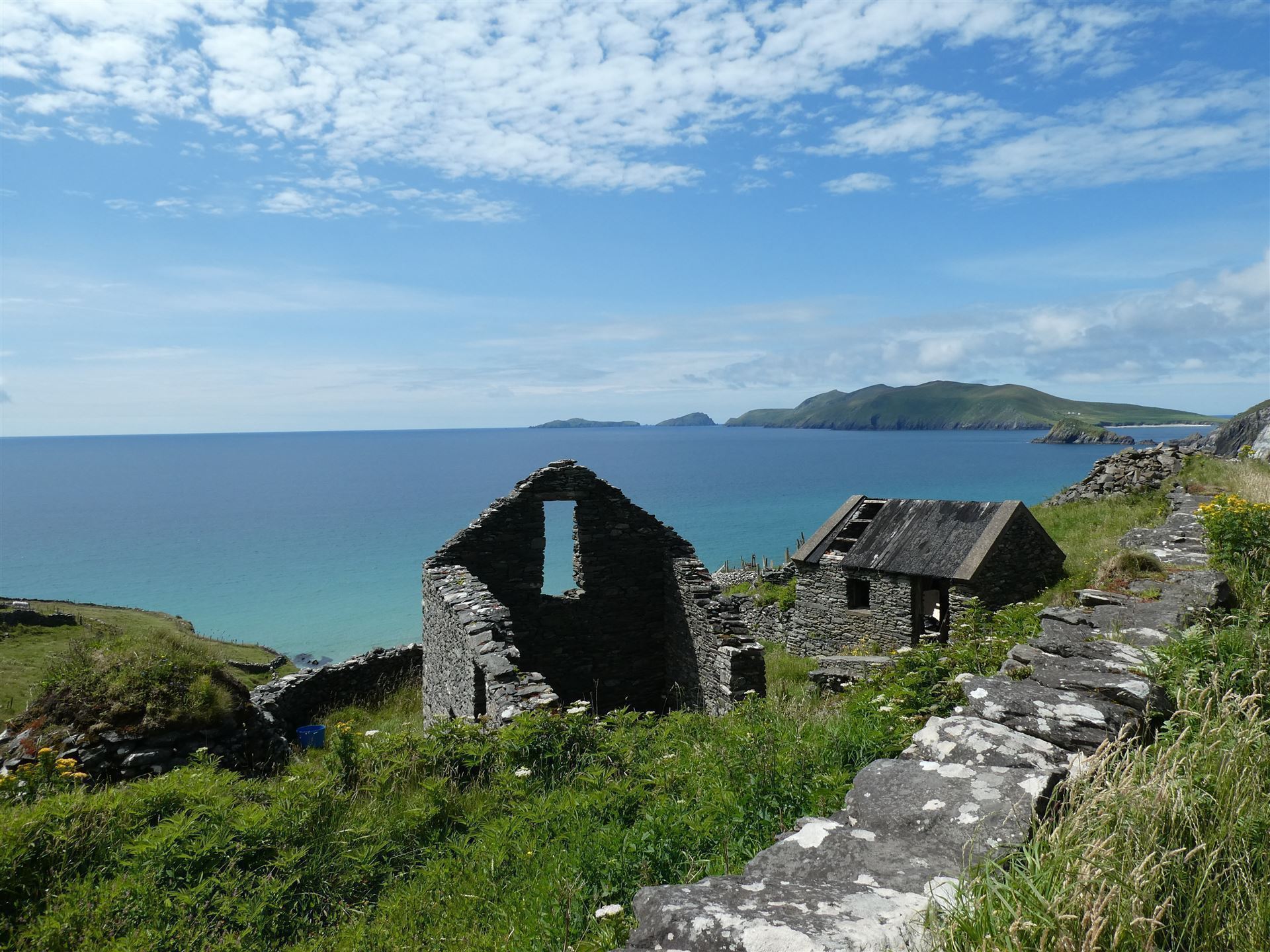 Verlassene Häuser auf der Halbinsel Dingle