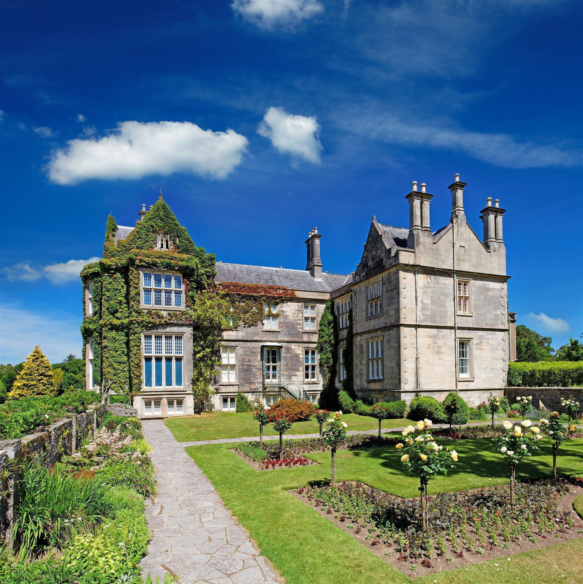Muckross House