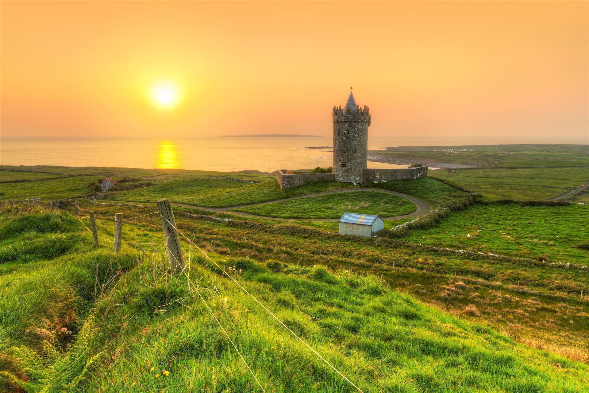 Doonagore Castle bei Doolin