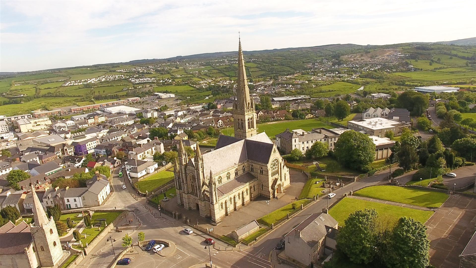 Luftaufnahme Kathedrale von St. Eunan und St. Columba, Letterkenny