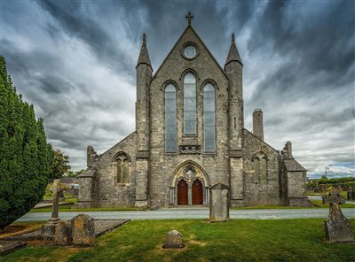 Außenansicht der St. Canice´s Cathedral