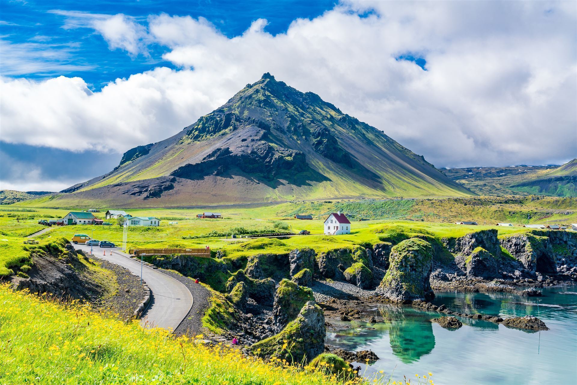 Island_Arnarstapi