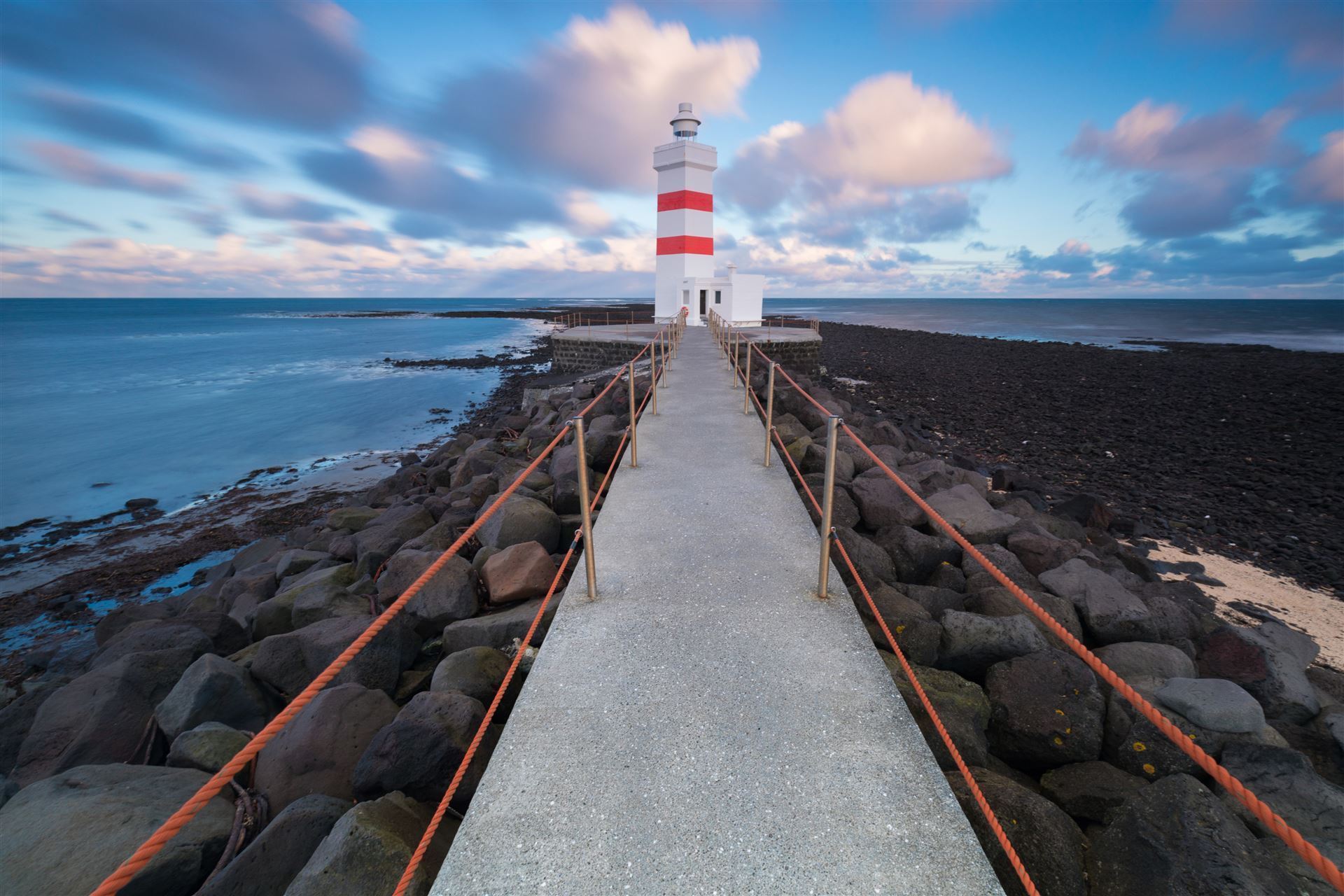 Island_Keflavik_Leuchtturm