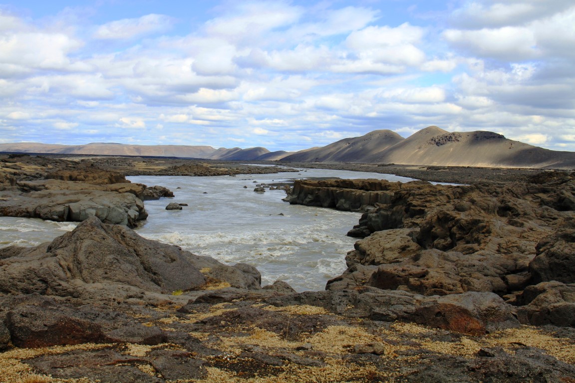 Fluss bei Askja, Island
