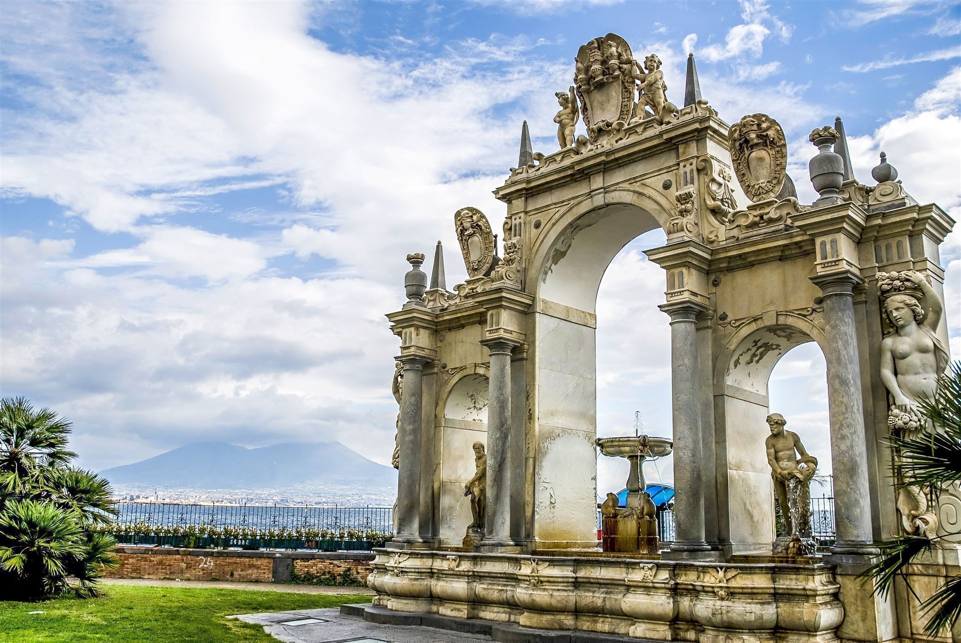 Italien Kampanien Neapel Fontana del Gigante