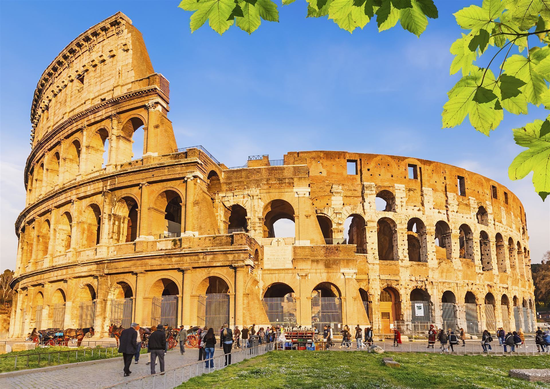 Italien Rom Colosseum