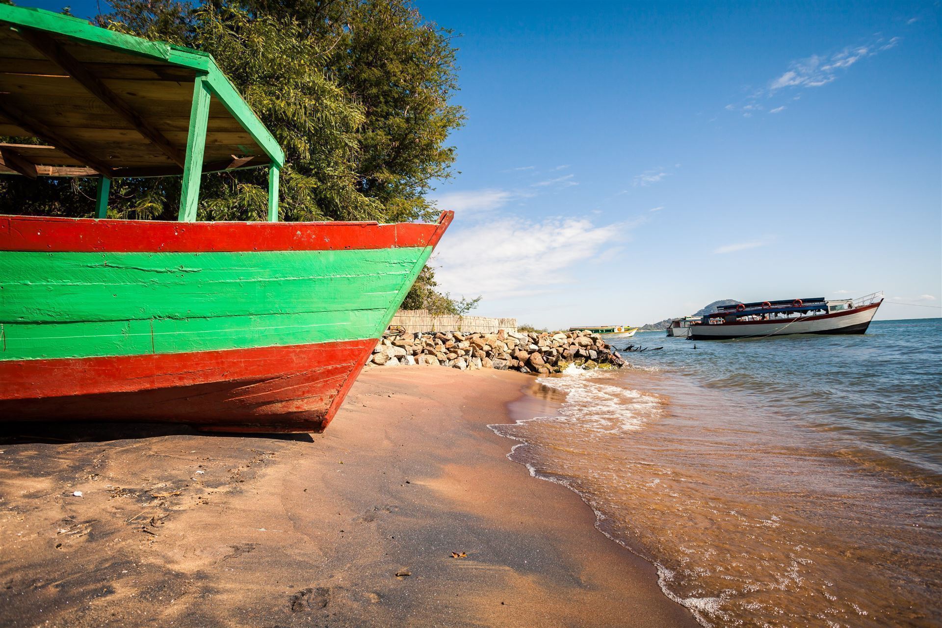 Malawi See mit Booten