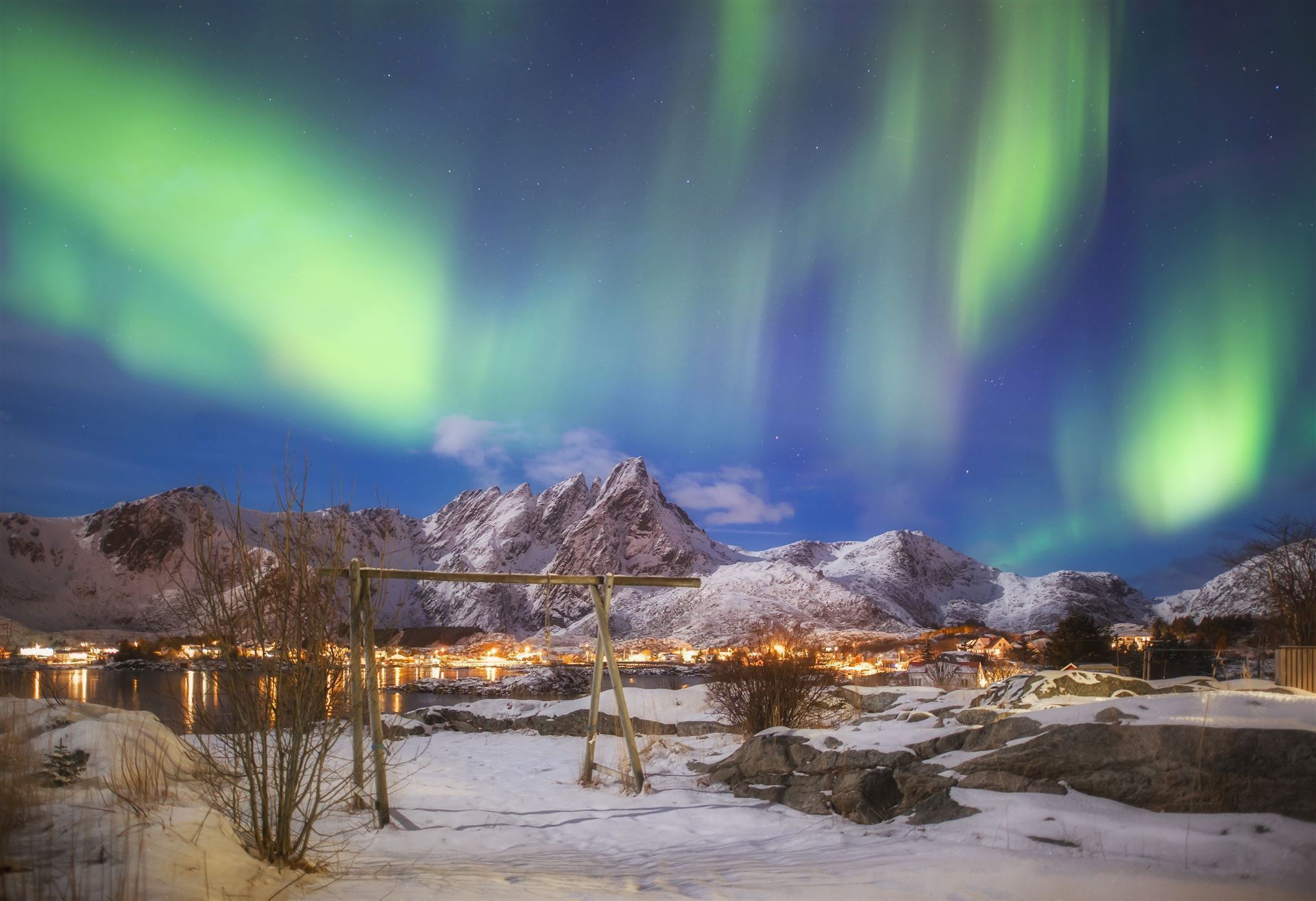 Naturwunder Northern Lights über Leknes, Lofoten