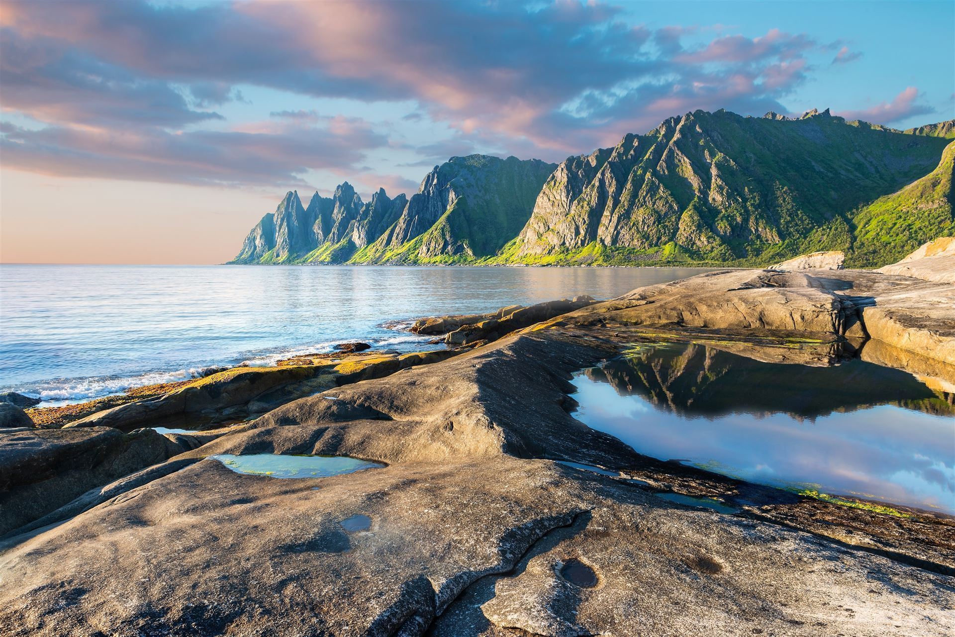 Rock Davil's Jaw, Insel Senja, Norwegen