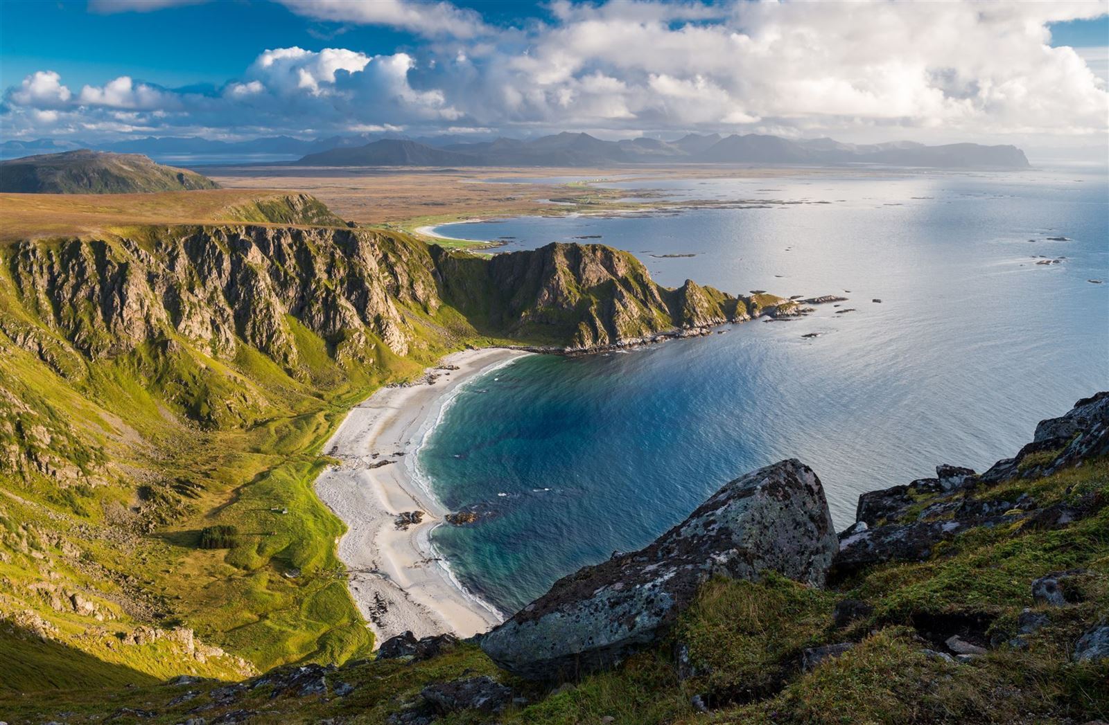 Blick auf einsame Bucht, Bleik, Vesteralen