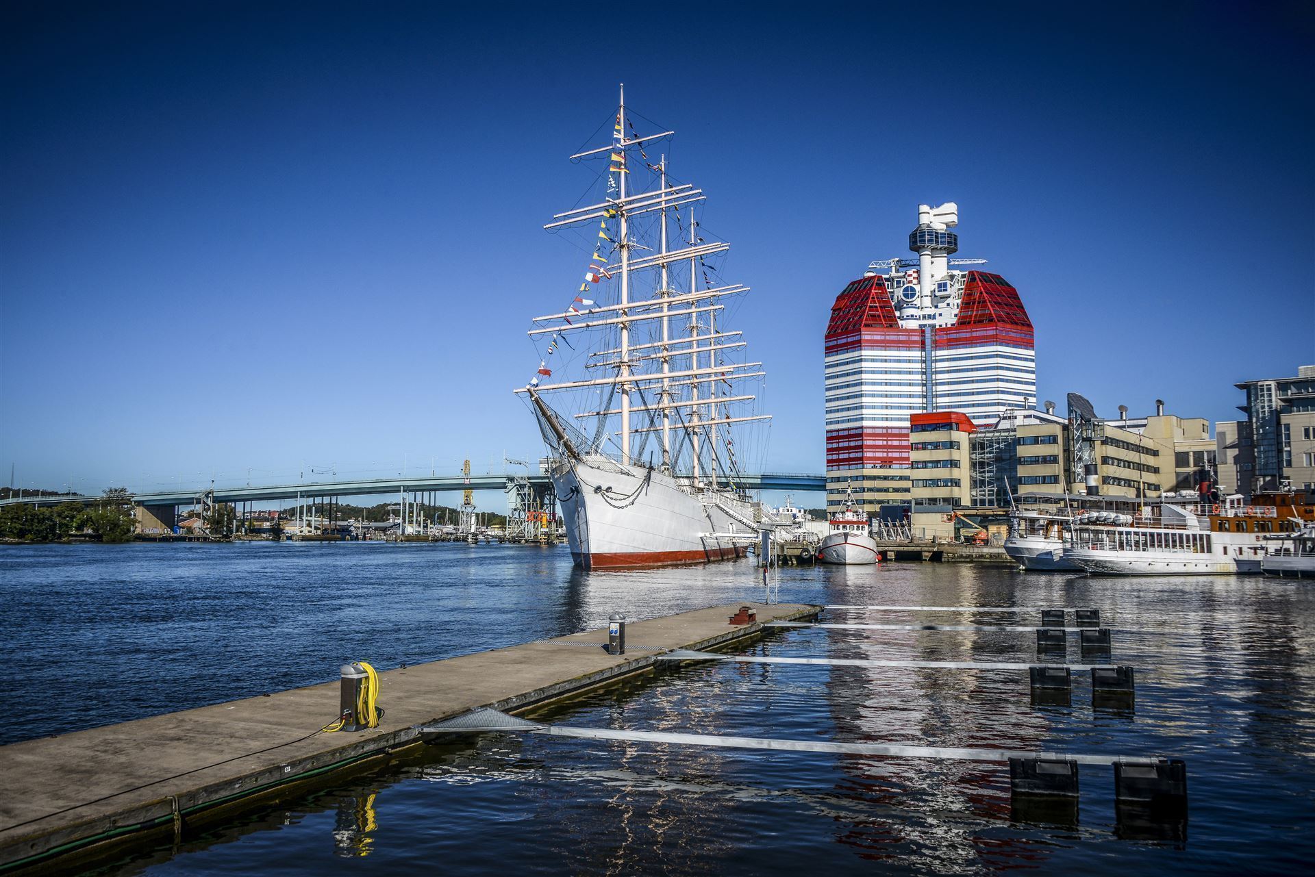 Schiff im Hafen von Göteburg