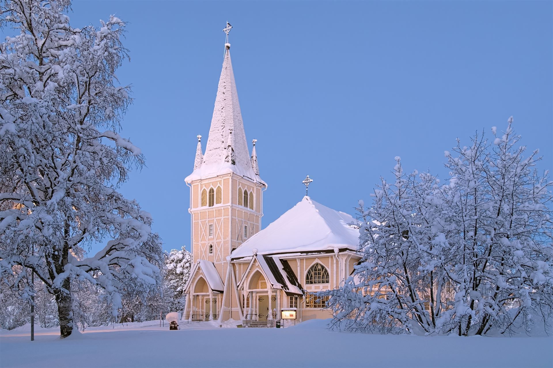 Kirche in Arvidsjaur im Winter