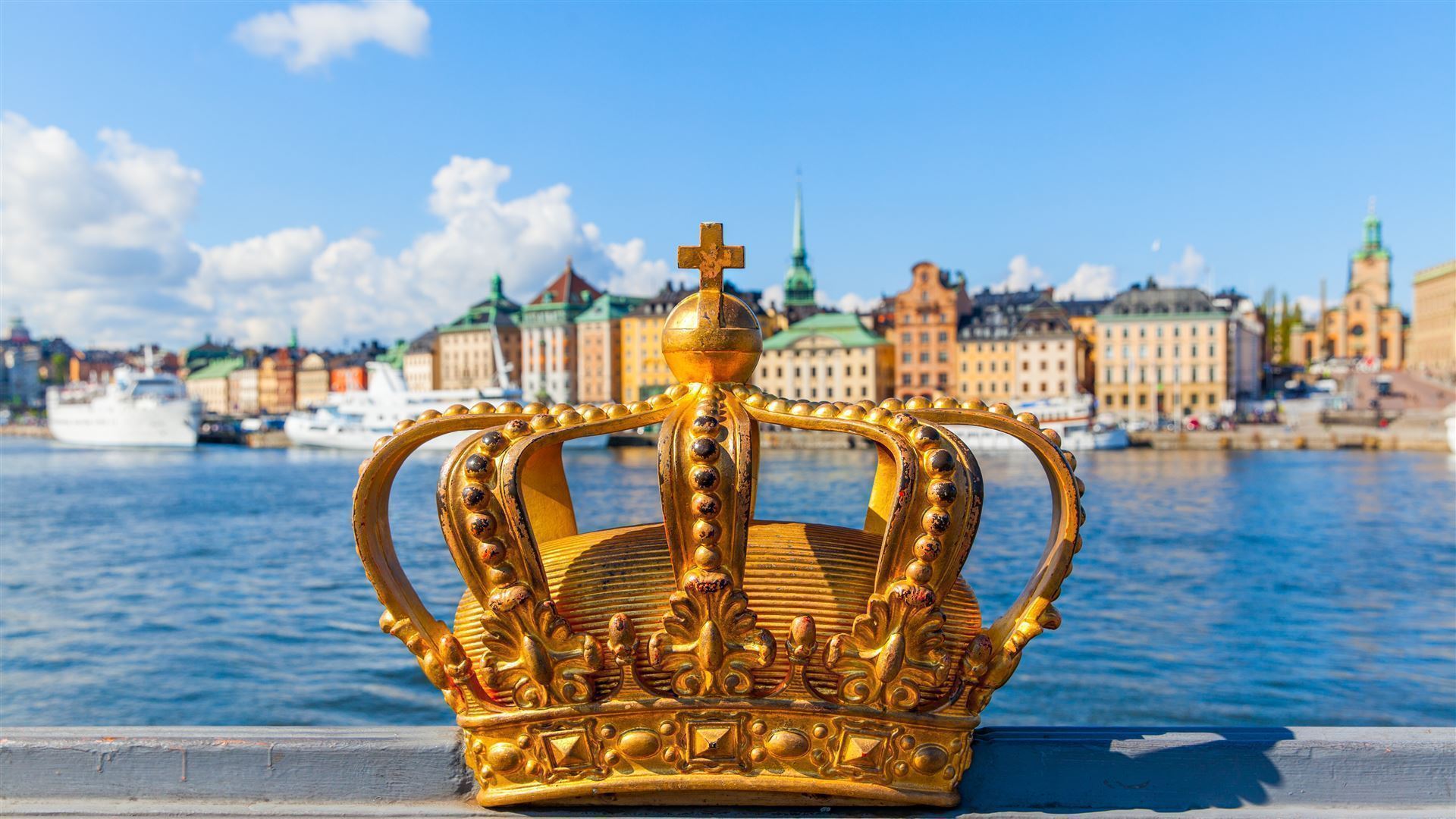 Goldene Krone auf der Skeppersholm Bruecke