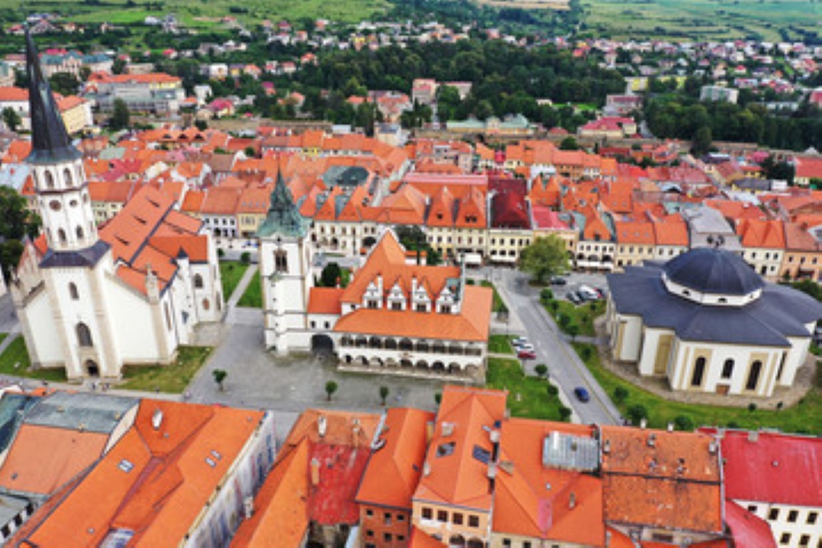 Luftaufnahme des historischen Zentrums von Levoca, Slowakei 