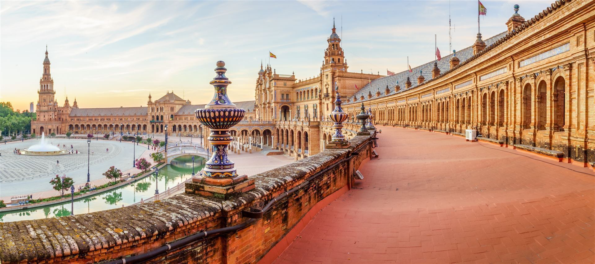 Andalusien Sevilla Plaza de Espana