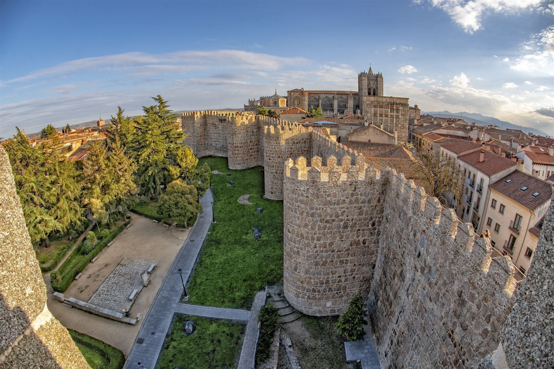 Avila mit der wunderschönen Stadtmauer