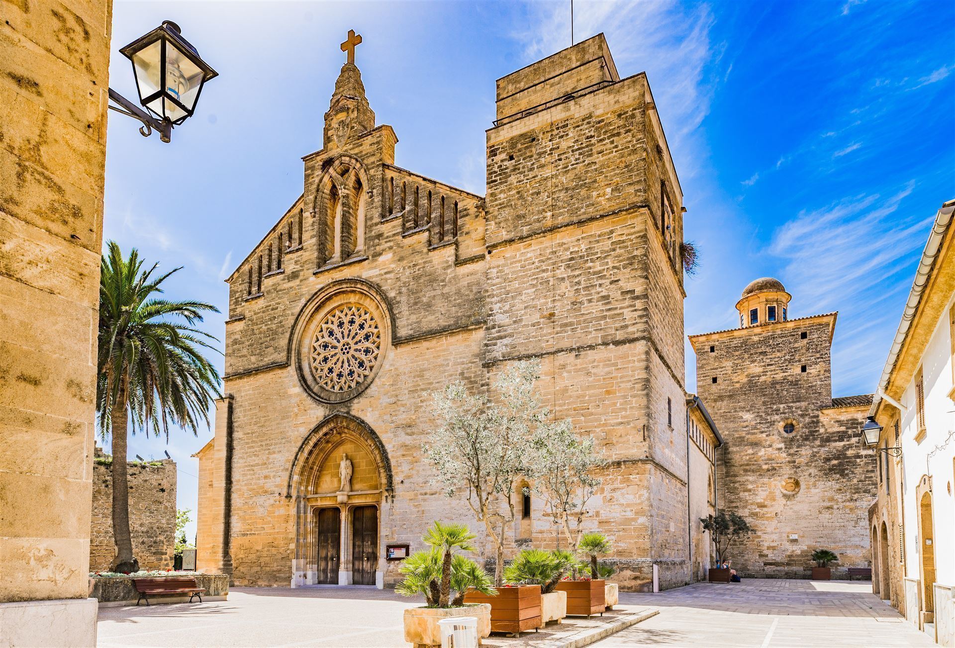 Spanien Mallorca Alcudia Kirche