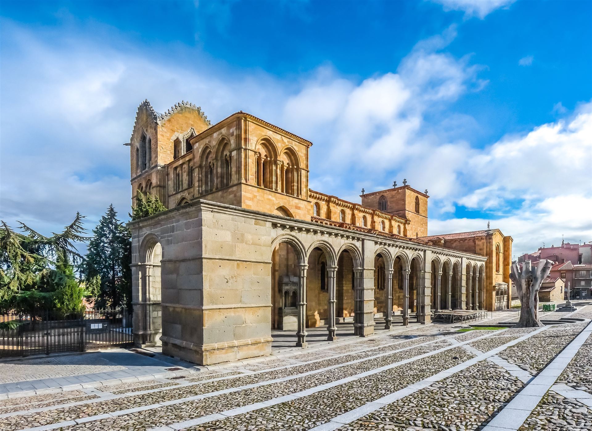 Basilika San Vicente de Ávila
