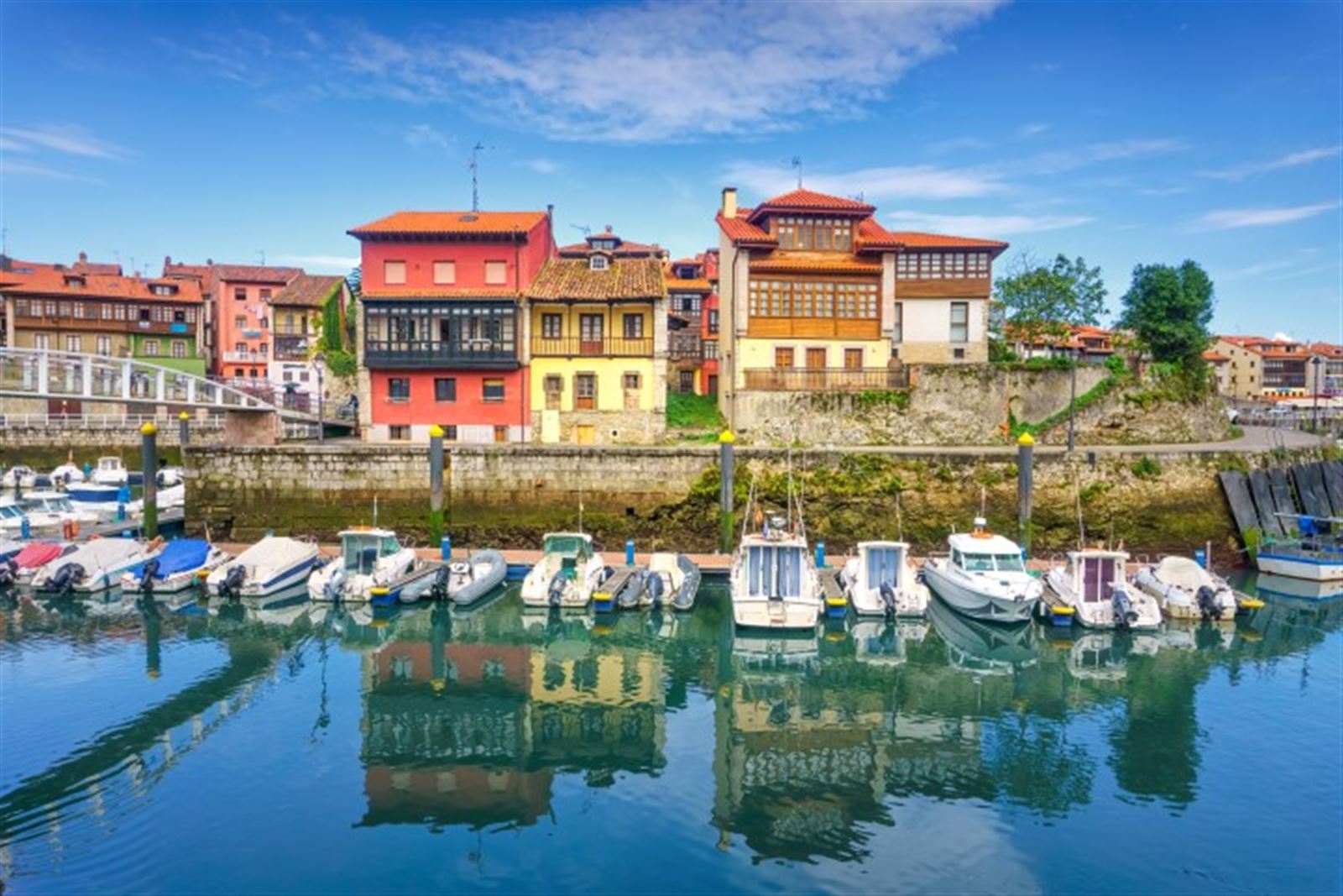 Llanes