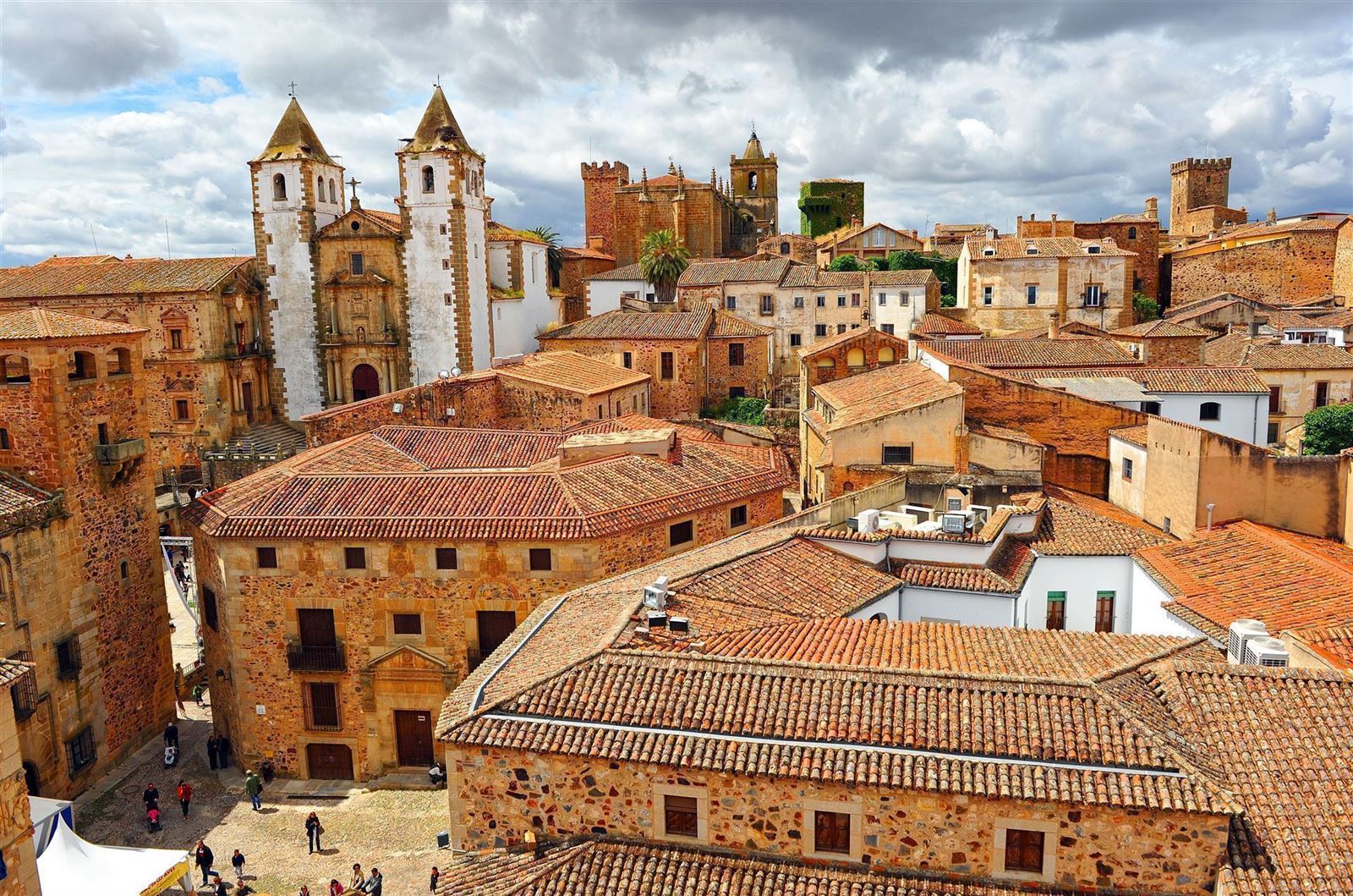 Caceres