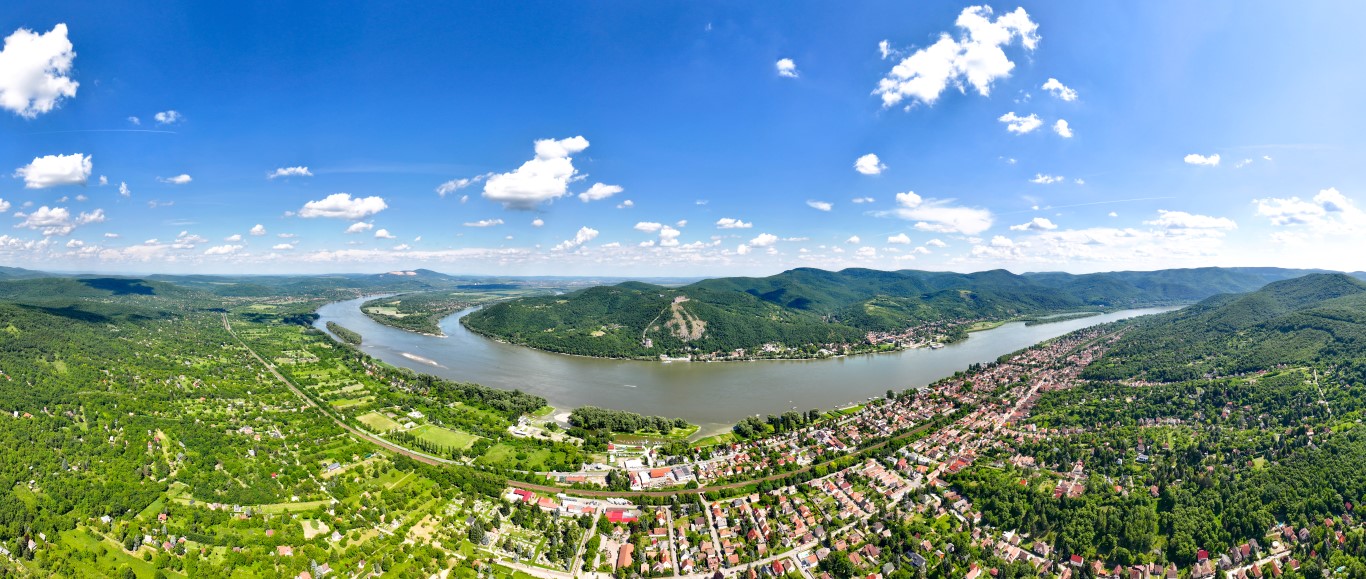 Umgebung Budapest_Stadt Visegrad_Stadtansicht als Panorama