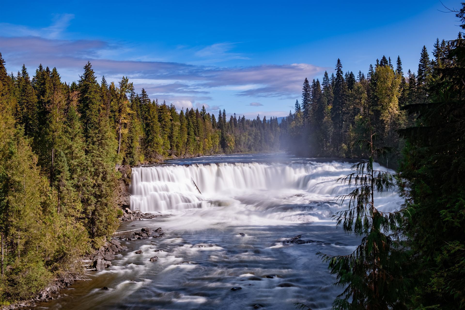 Dawson Falls im Wells Gray Provincial Park
