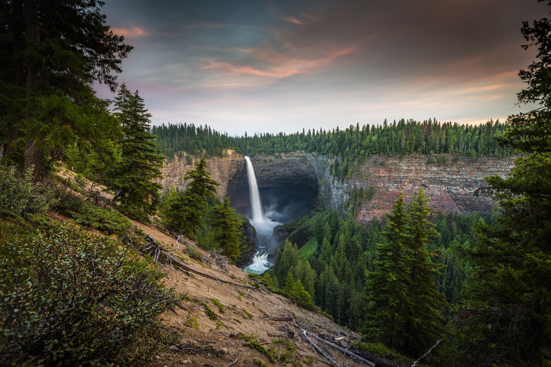 Helmcken Falls im Wells Gray Provincial Park