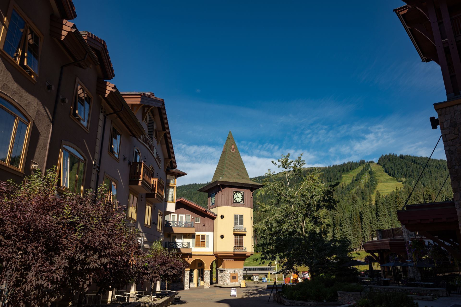 Skigebiet Sun Peaks im Sommer