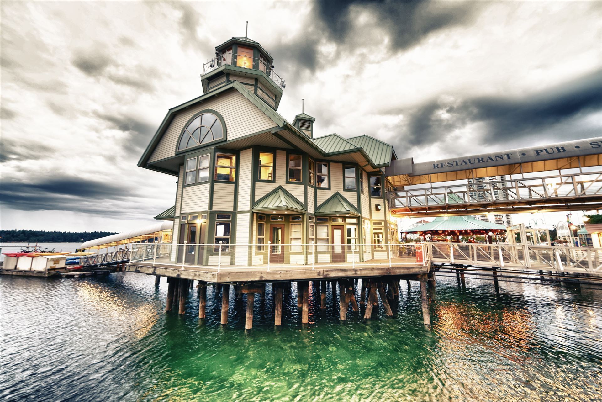 Lighthouse Pub in Nanaimo
