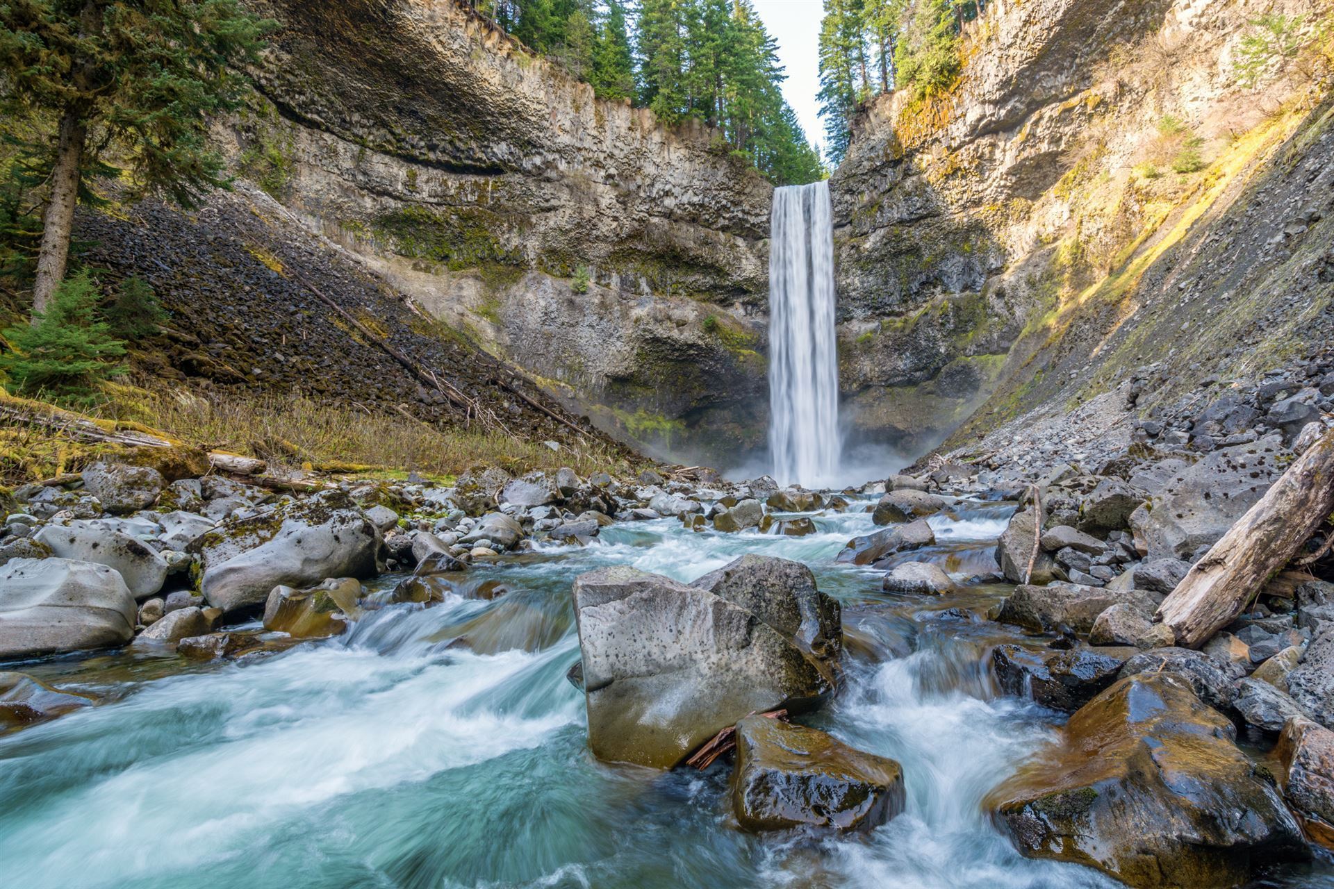 Brandywine Falls Provincial Park südlich von Whistler