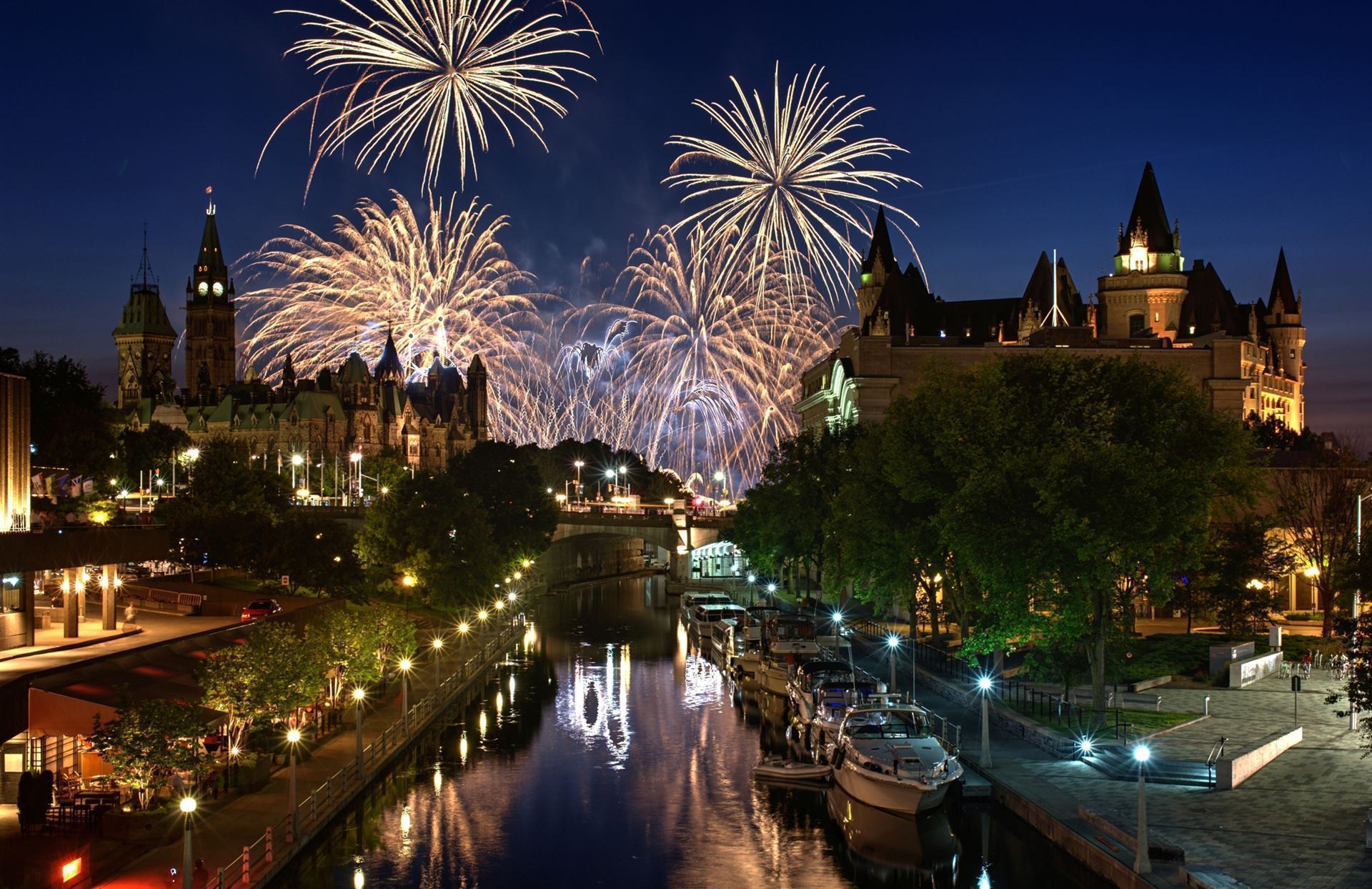 Feuerwerk über Ottawa