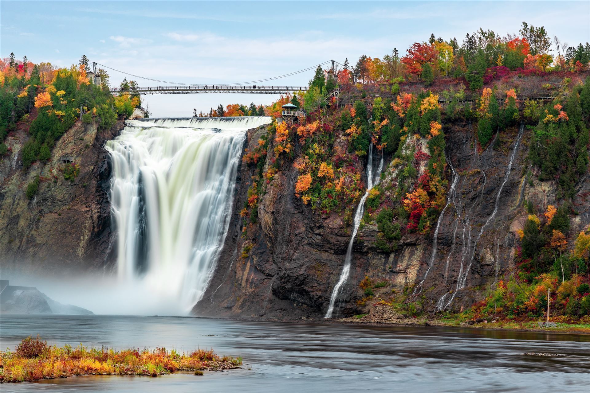 Montmorency Wasserfall im Herbst