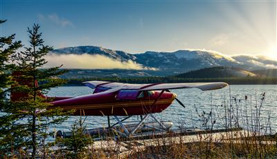 Wasserflugzeug am Yukon in Whitehorse