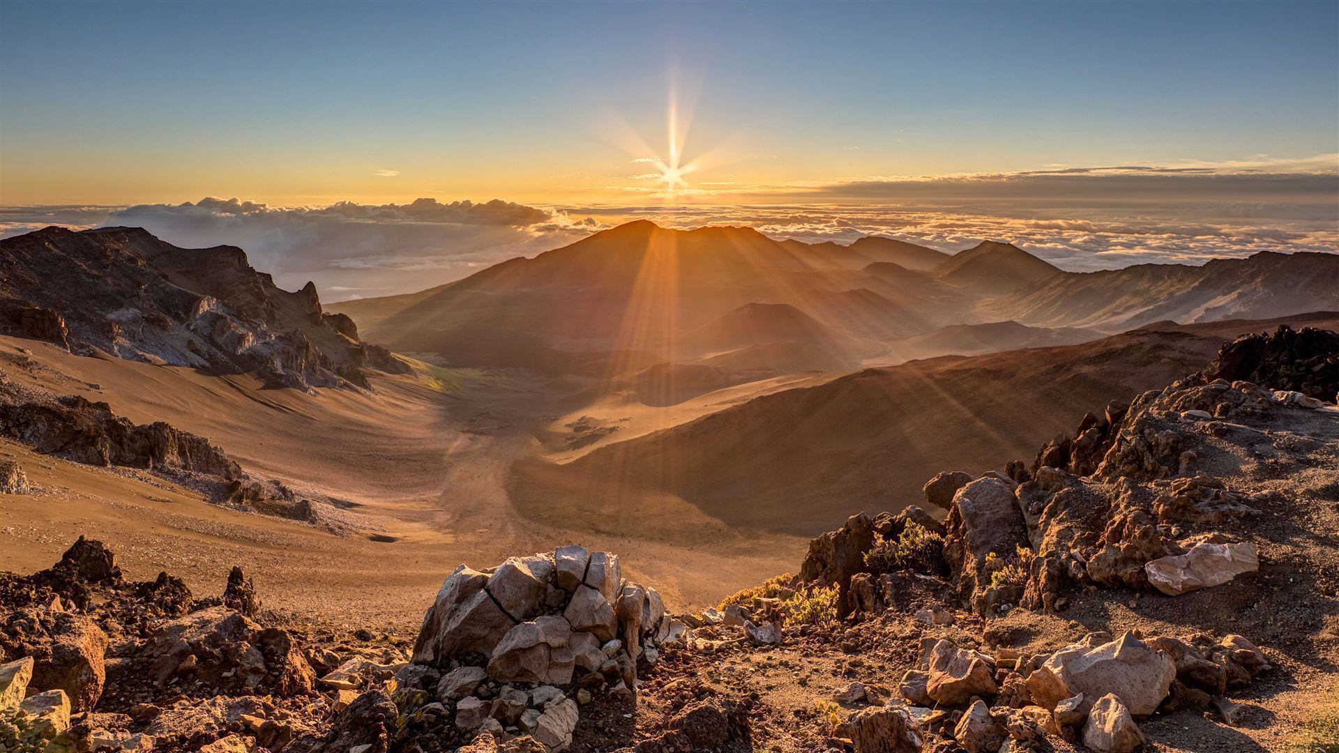 Sonnenaufgang am Haleakala Vulkan