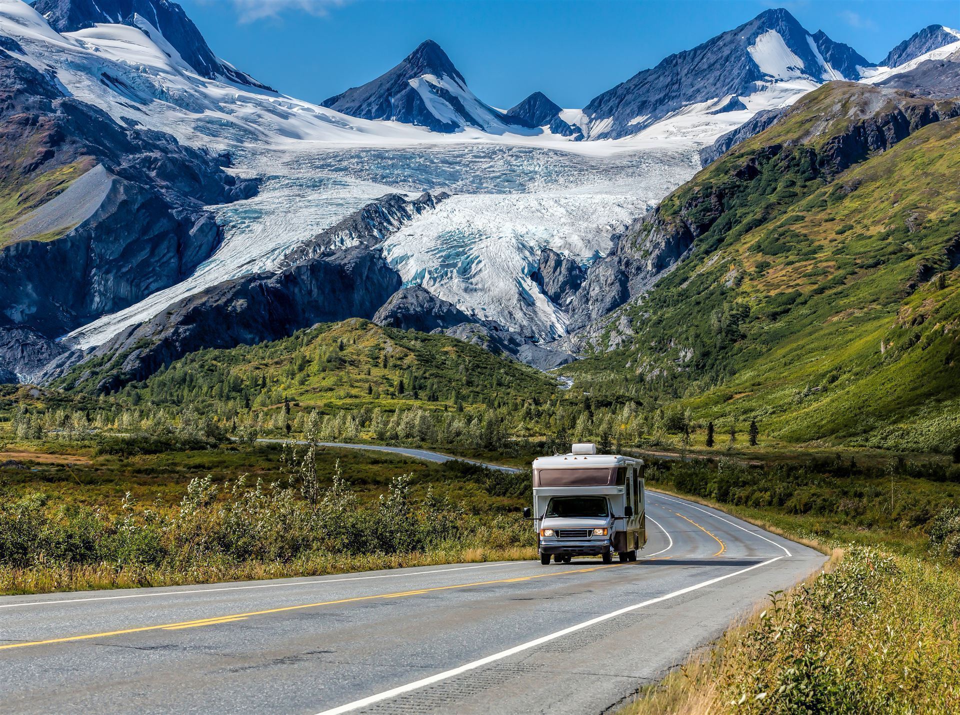 Wohnmobil am Worthington Gletscher