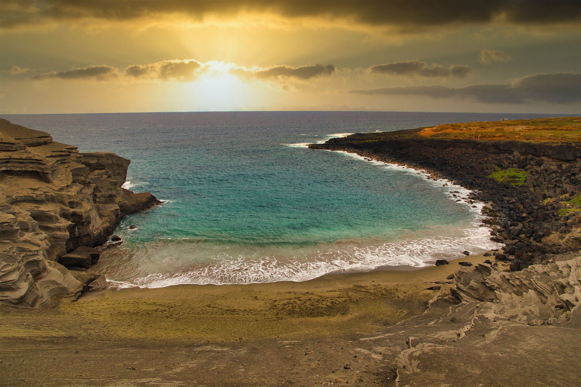 Green Sand Beach Papakolea