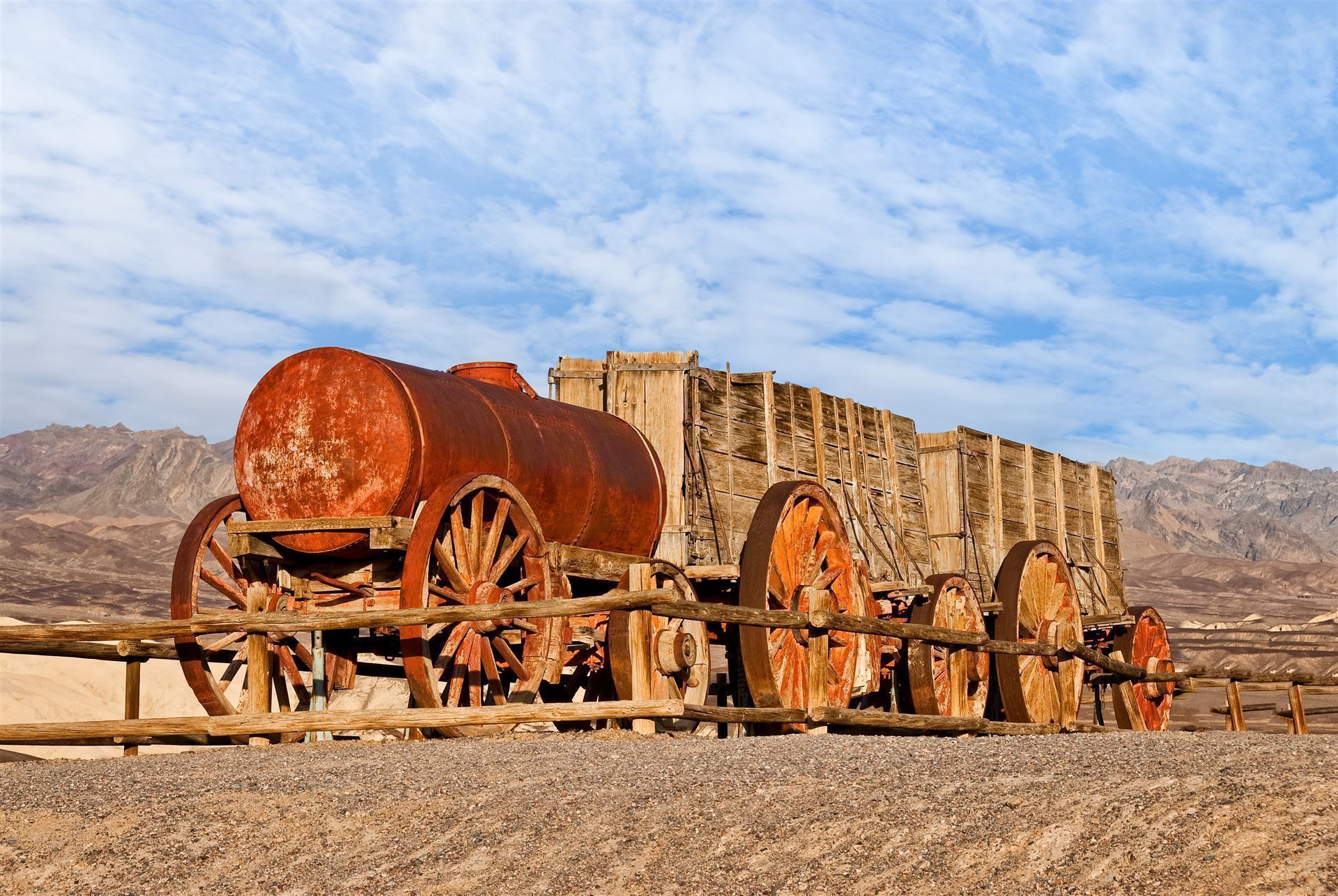 Alte Borax-Wagen in der Nähe von Furnace Creek