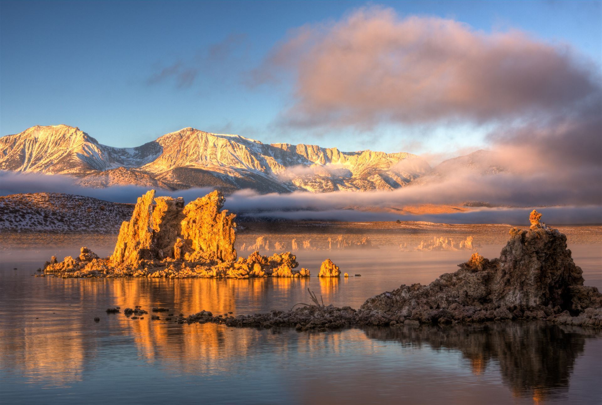 Sonnenaufgang am Mono Lake