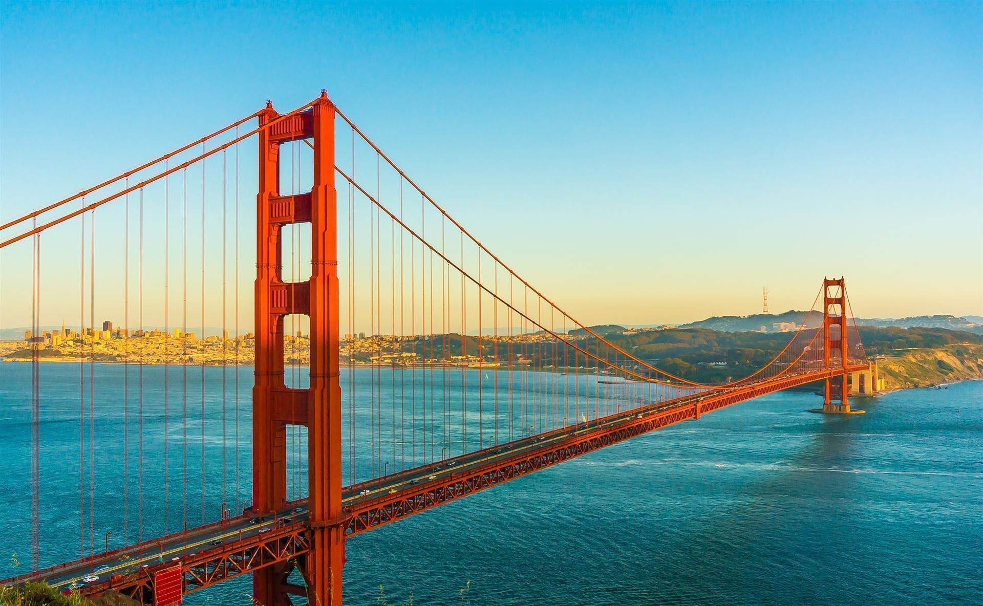 Golden Gate Bridge