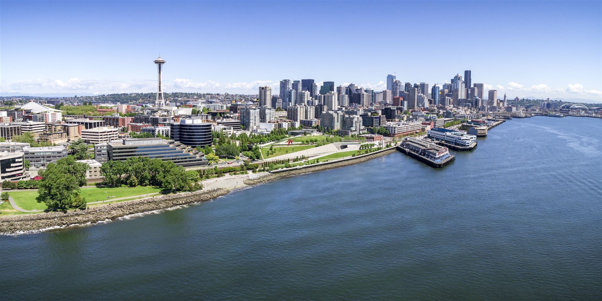 Skyline von Seattle mit Puget Sound