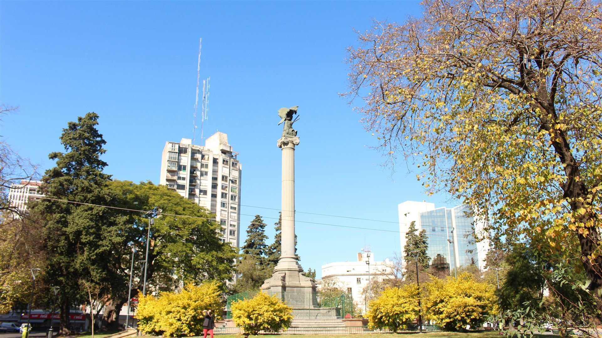 La Plata mit Säule