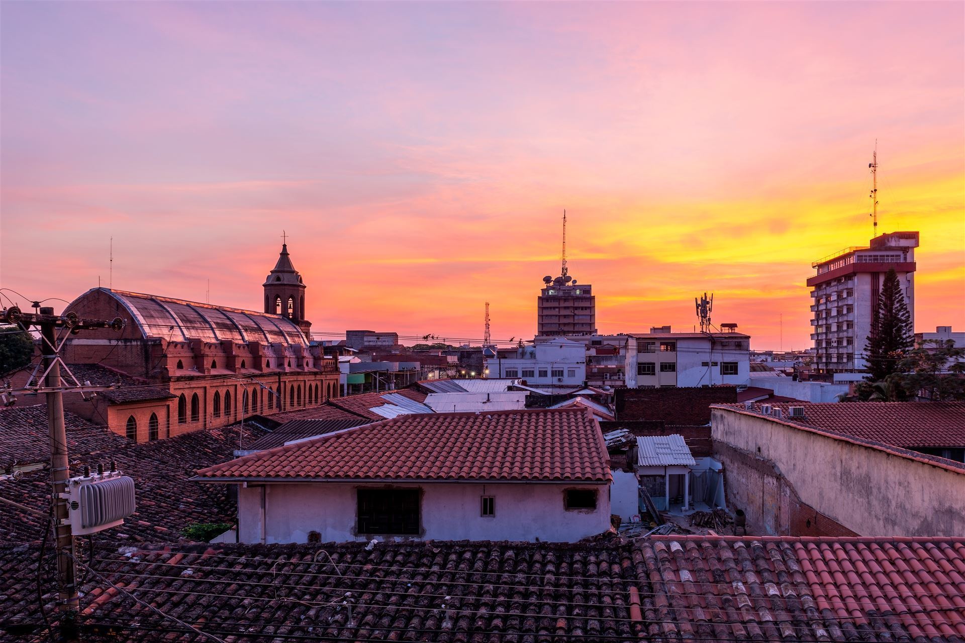Santa Cruz de la Sierra bei Sonnenuntergang